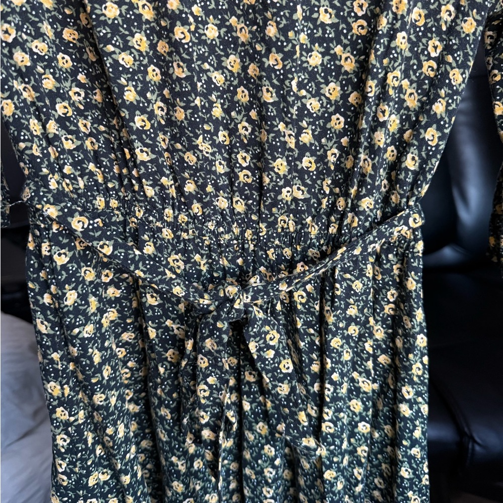 Elegant floral Women's Intimate dress - Picture 2 of 7